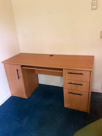 Modern Light Oak Computer Desk / Home Office Desk with Storage