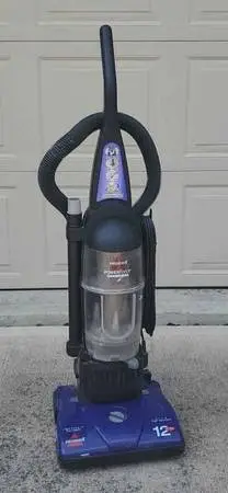 BISSELL POWERFORCE BAGLESS VACUUM