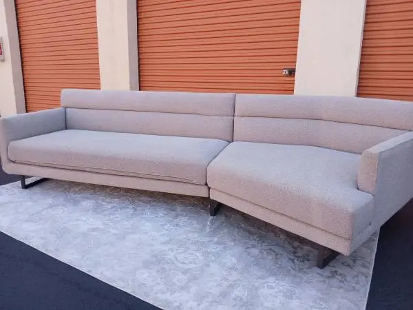 Camerich Modern Sectional Sofa Couch Retail$8200