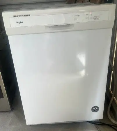 Whirlpool White Dishwasher