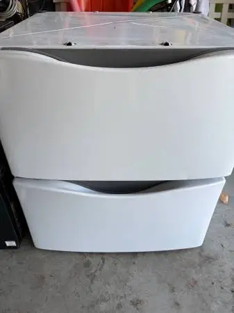 Washer / Dryer Pedestals