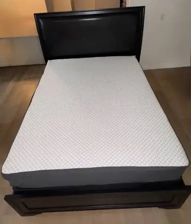 Queen bed, with Sealy memory foam mattress and box spring