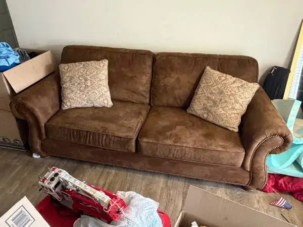 Sofa / Couch