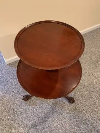 Furniture: Table, Claw Foot, Round, 2 Tier