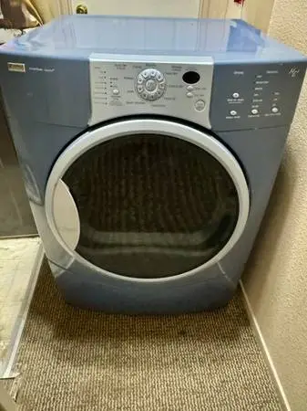 Kenmore Electric Dryer – Clean & Ready to Use