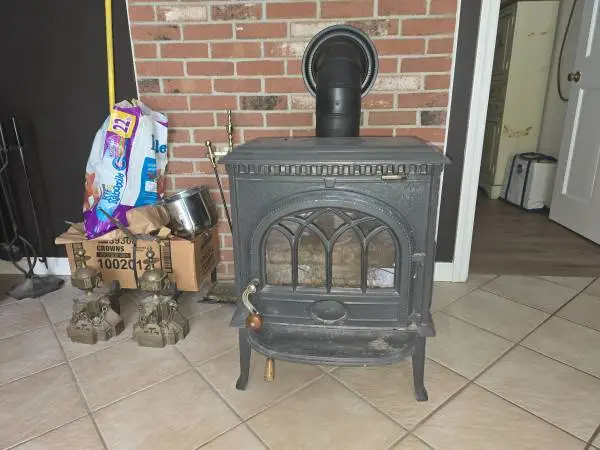 Jotul 3 Wood Stove