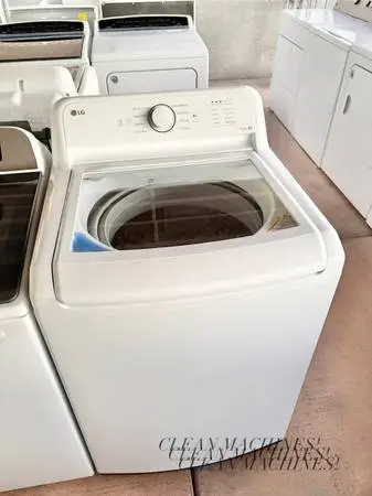 LG Washer CLEAN MACHINES!