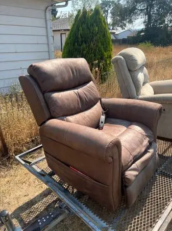 Electric Recliners
