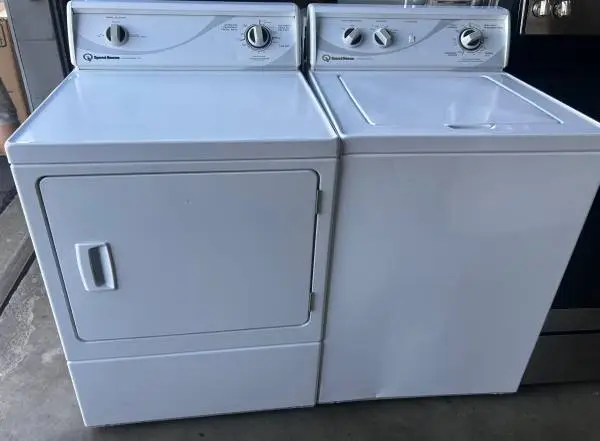 Speed Queen Washer and Gas Dryer