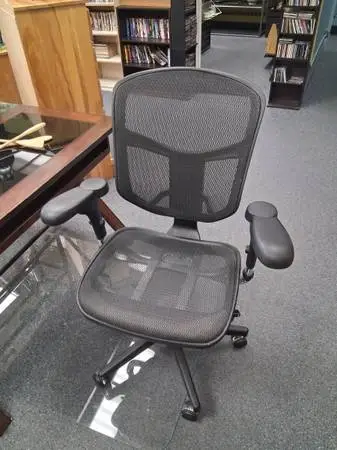 High end desk chair