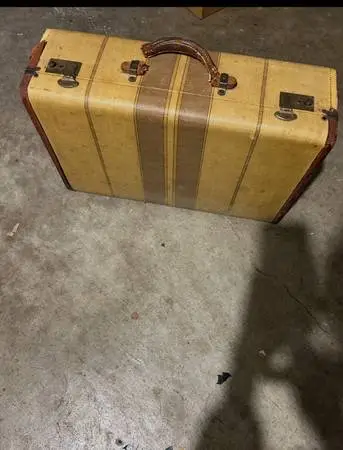 Suitcase vintage