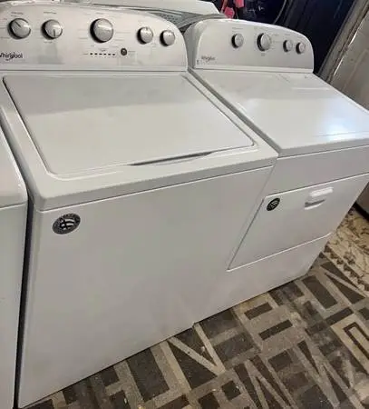 Whirlpool Washer & Electric Dryer