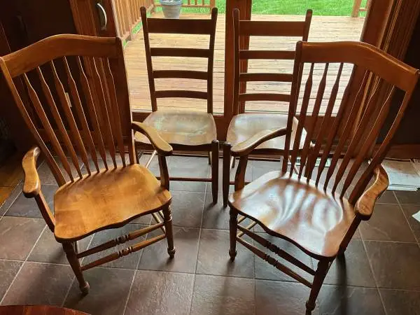 Set of 4 Nichols and Stone Chairs 2003 MFG Date