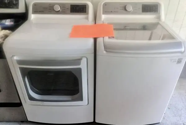 LG High Efficiency Washer & Dryer Set