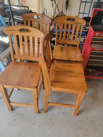 Table and 4 chairs