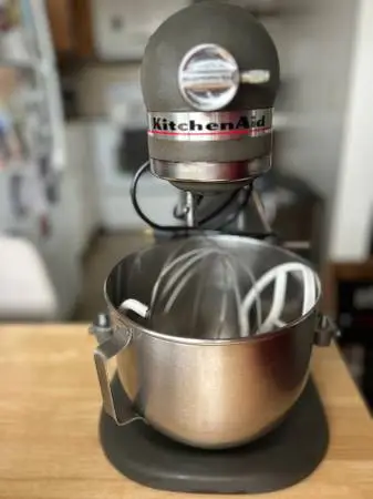 KitchenAid ProLine 5qt Mixer