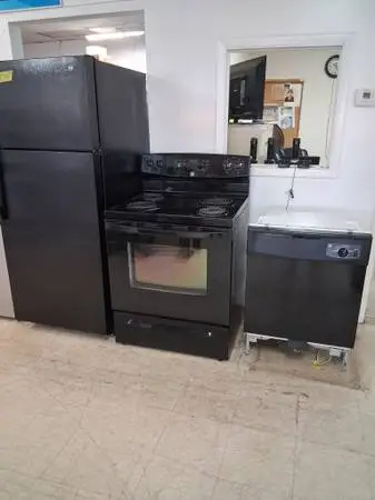 All Black Kitchen Appliance Set