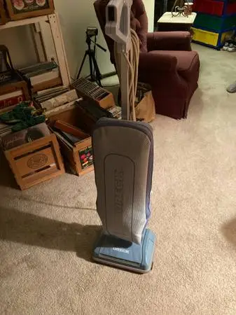 Oreck XL Silver Vacuum