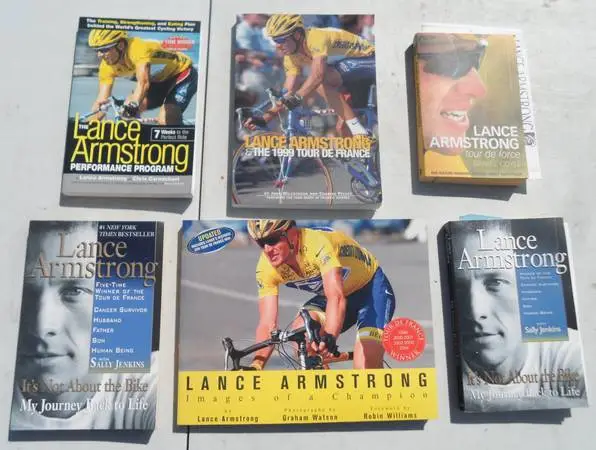 Lance Armstrong Books (xg)
