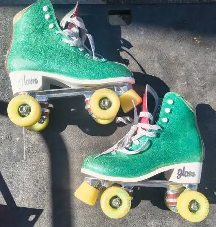 Disco Glam Glittery Crazy Skates Mens Size 6, Ladies Size 7