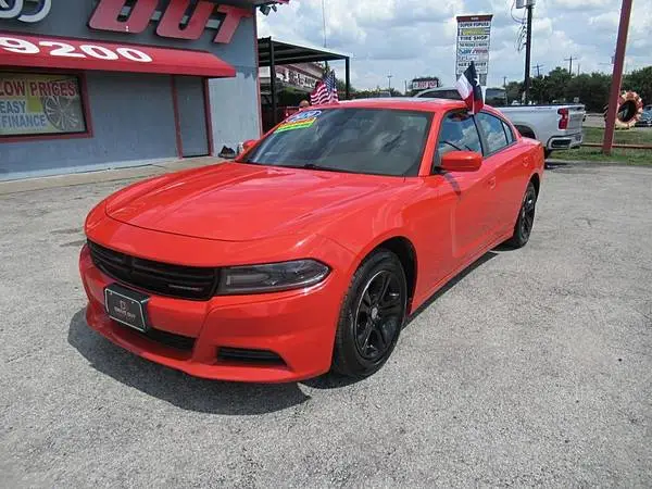 2020 DODGE CHARGER SXT