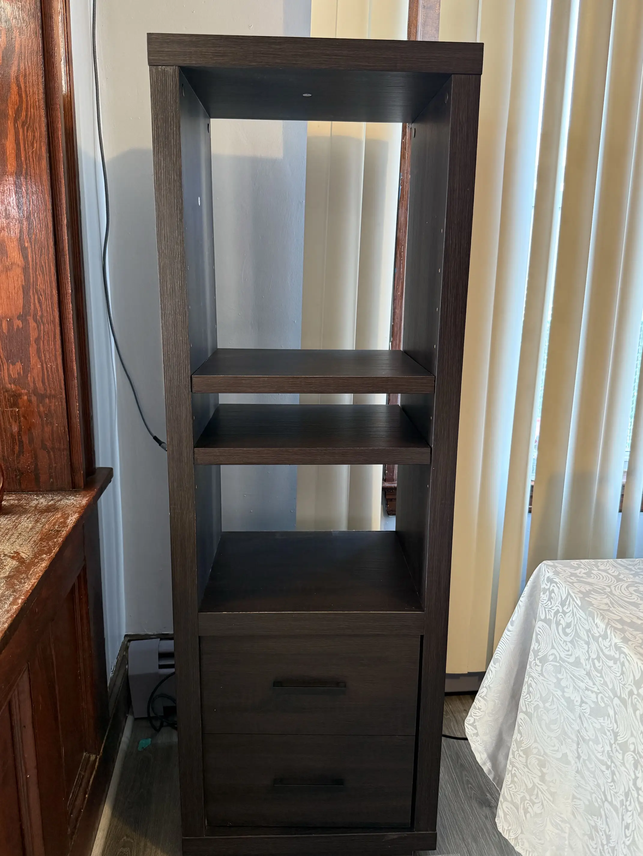 Display Caninet