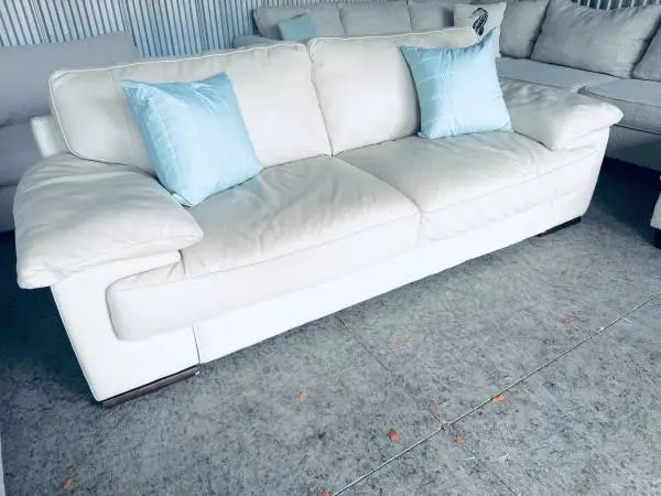 Luxurious Upscale Natuzzi Italian Leather Coastal Sofa