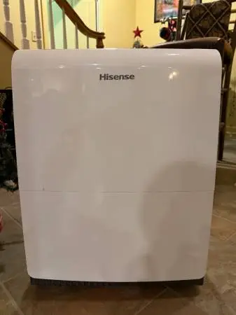 Hisense 60-Pint Dehumidifier w/ Pump – FOR PARTS OR REPAIR