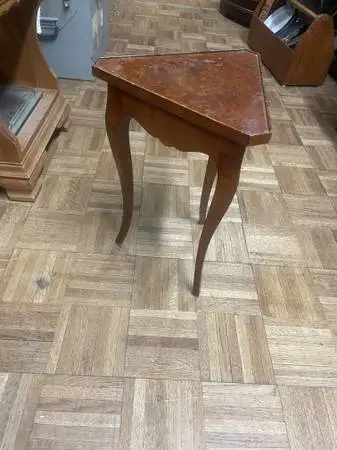 Antique small Italian burl wood side table plant stand
