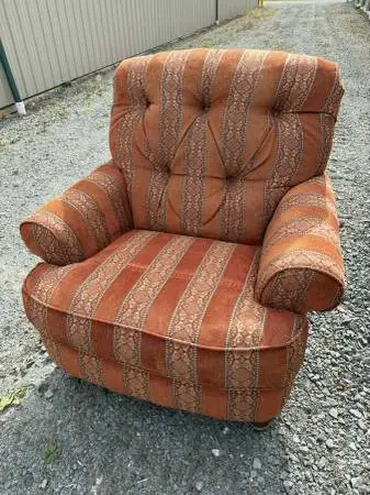 Comfy chair