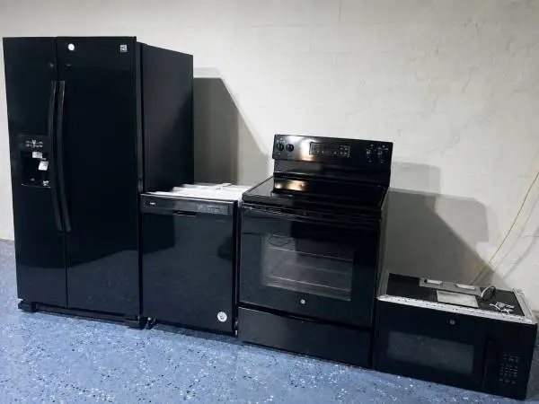 Black kitchen appliances group