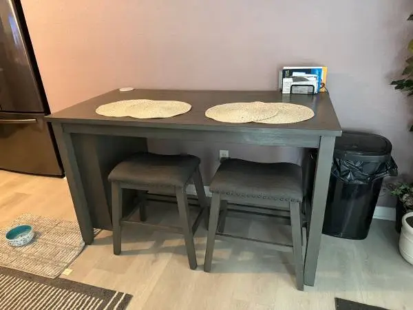 Dining room table two seater