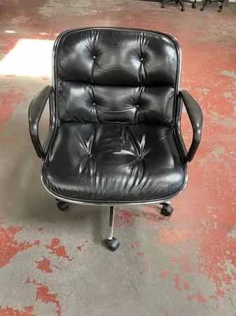 Vintage Knoll Pollock Executive Chairs (NW Office Liquidations)