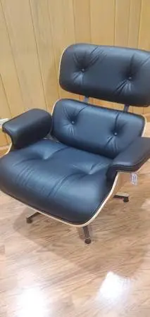 Herman Miller/Eames Lounge Chair And Ottoman Brand new NEVER USED