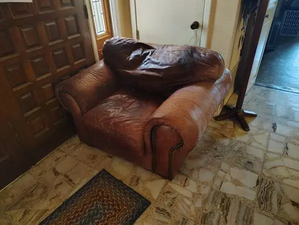 Recliner leather
