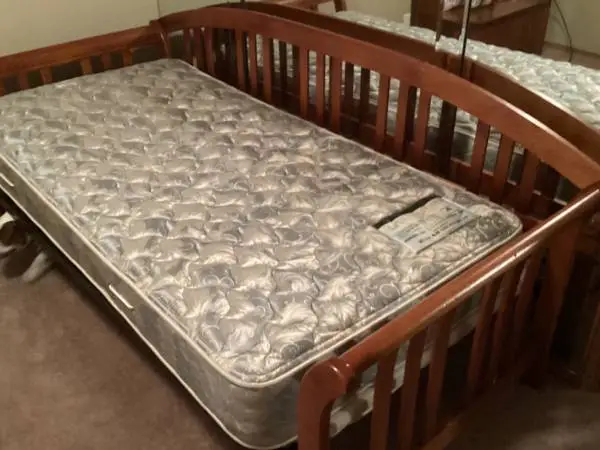 Day bed