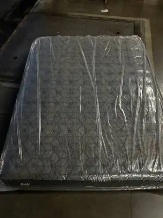 New Queen Sealy Posturepedic Cushion Firm Mattress