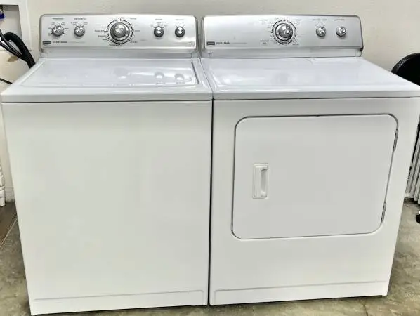 Maytag Washer & Dryer Set