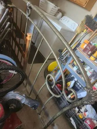 King metal headboard