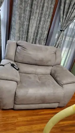 Casual Power Chair and a Half Recliner