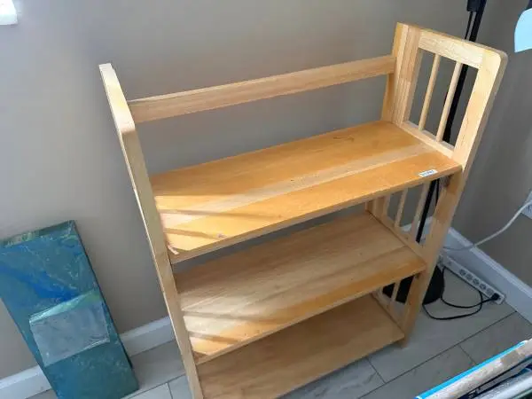 Wood folding case with  shelf