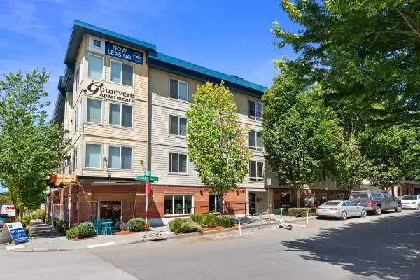 C115: Spacious One Bed | First Floor | Courtyard-Facing Home