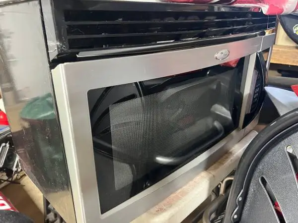Microwave