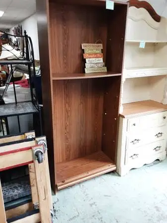Bookcase 10701