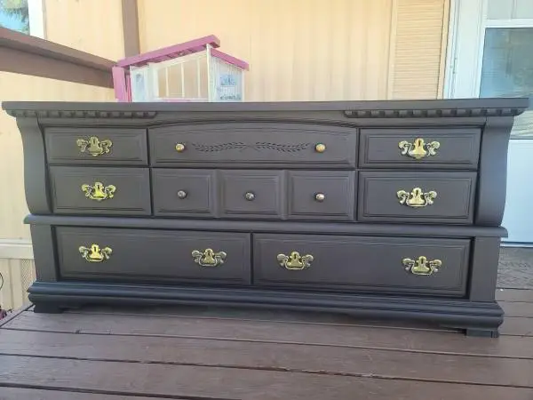 8 drawer dresser restored (new paint!)
