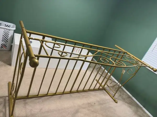 Twin size daybed