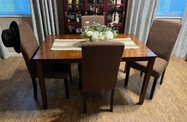 Nice Table and four NEW Rich Brown Dining Chairs