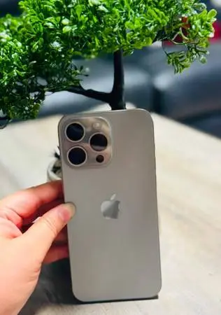 IPhone 15 Pro Max Unlocked 5G