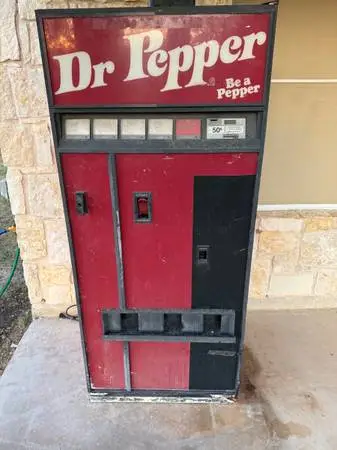 Dr Pepper machine(working)