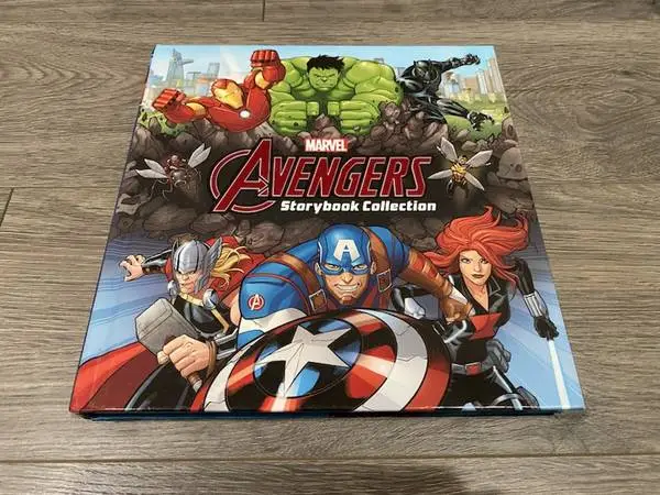 MARVEL AVENGERS STORYBOOK COLLECTION  ~ LARGE HARDCOVER BOOK